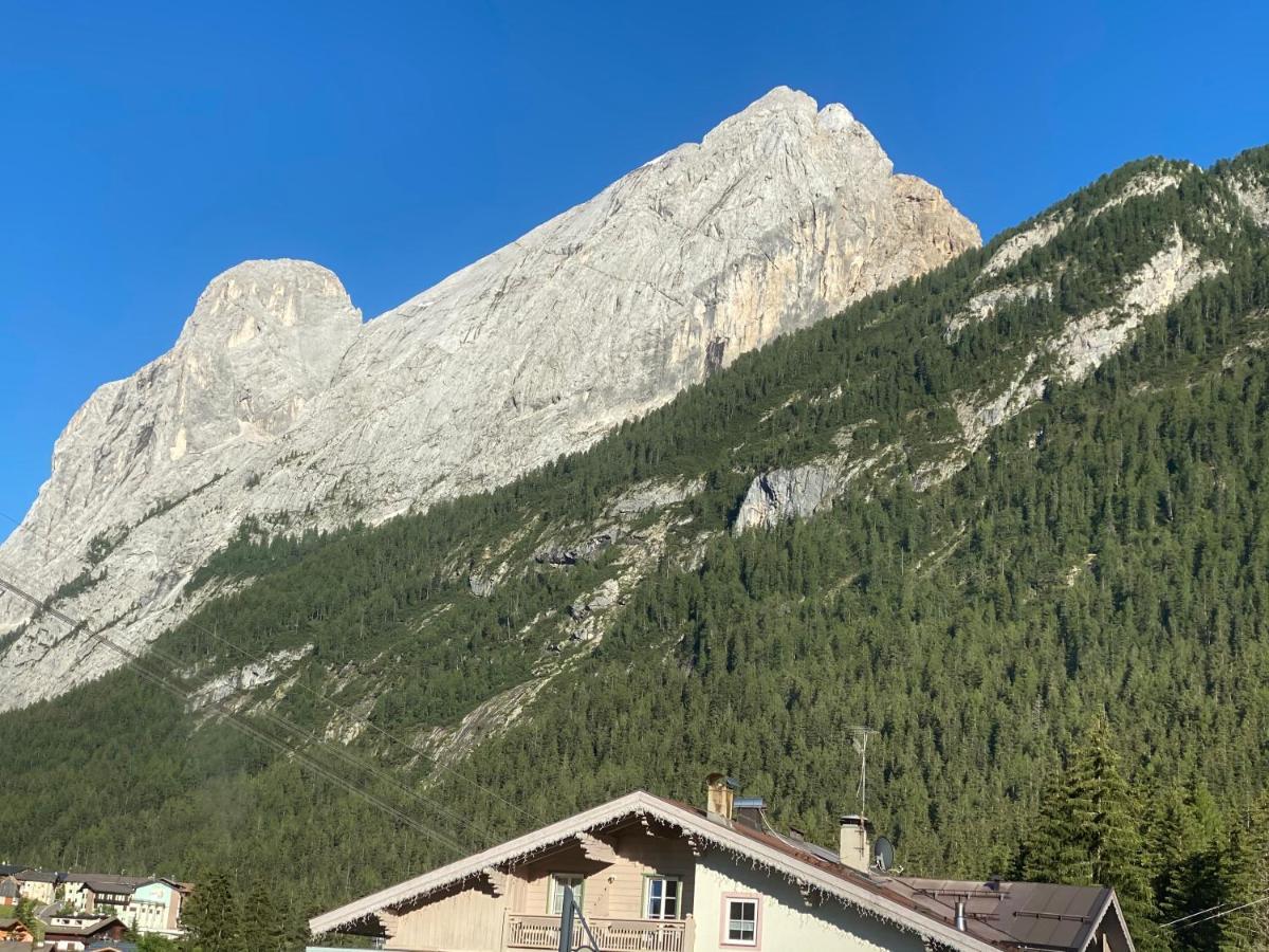 Casa Doleda Appartement Alba di Canazei Buitenkant foto